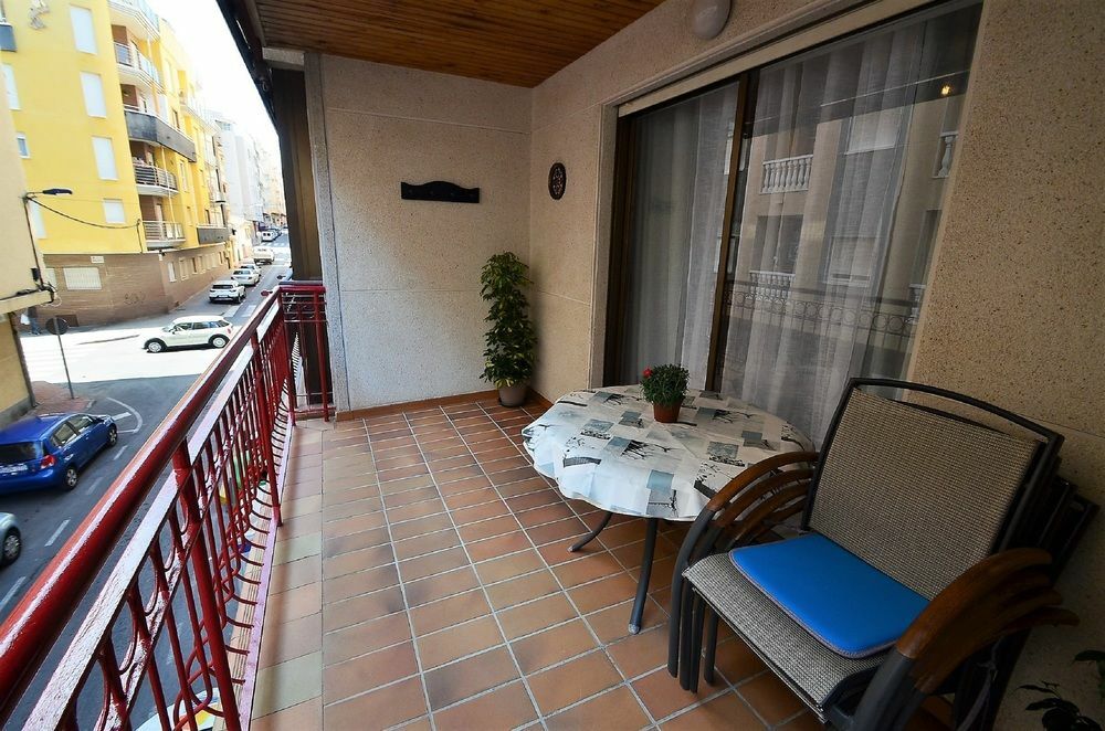Bergantin Apartment Torrevieja Exterior photo