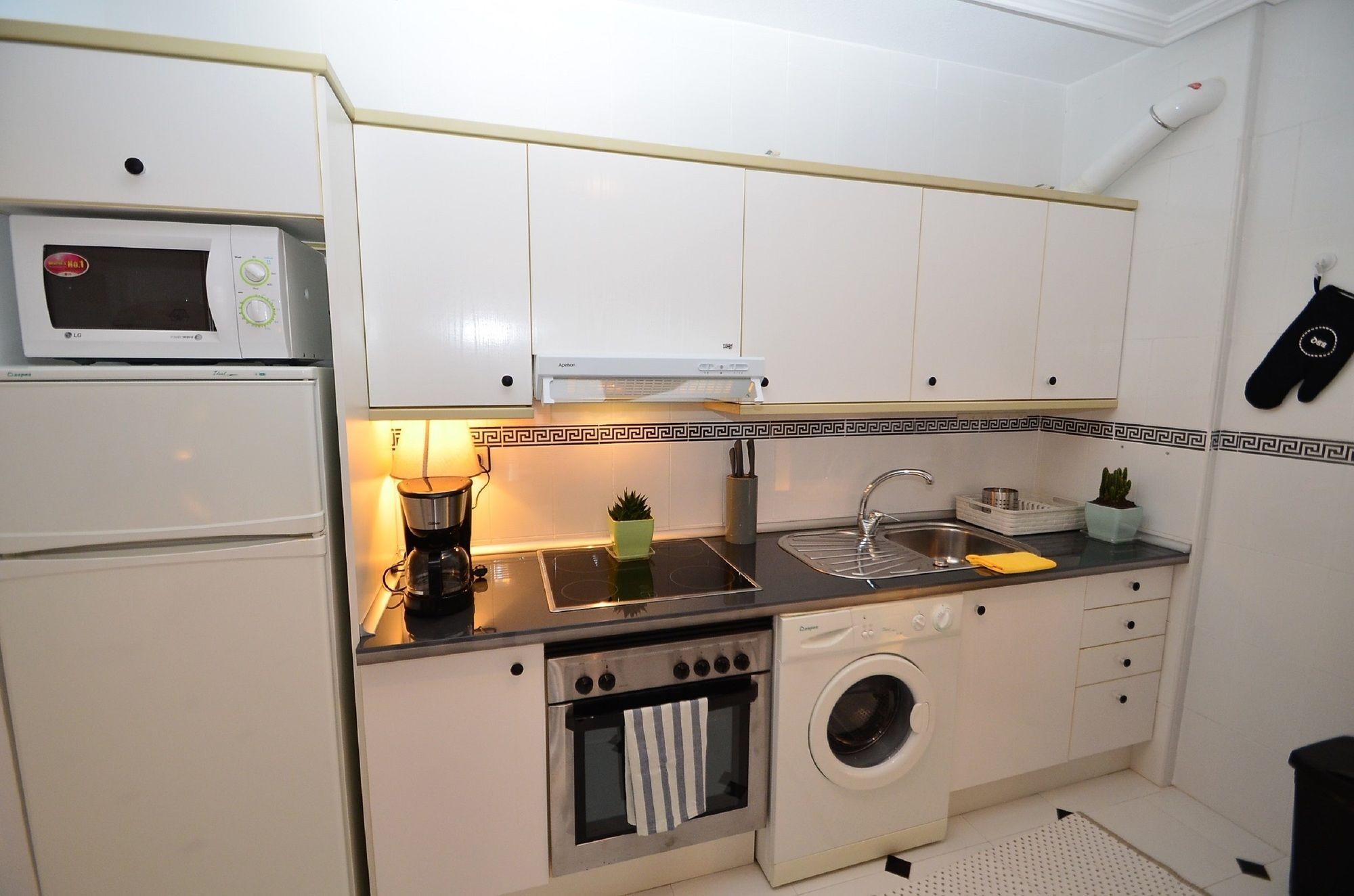 Bergantin Apartment Torrevieja Exterior photo