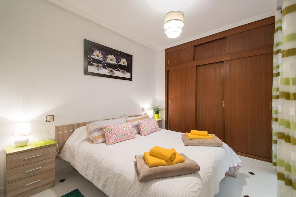 Bergantin Apartment Torrevieja Exterior photo